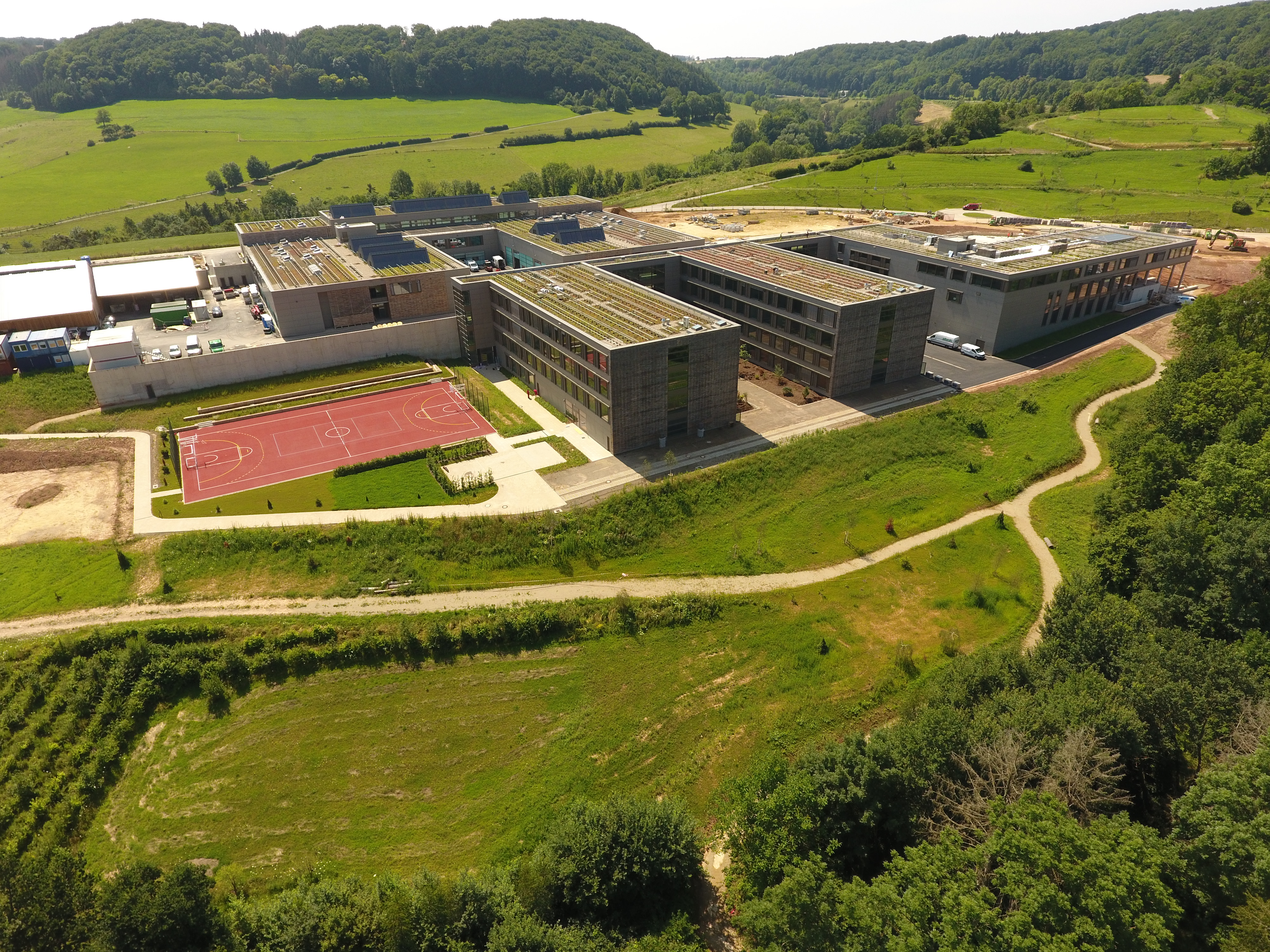 Vue du site du LTA à Gilsdorf, en pleine nature
